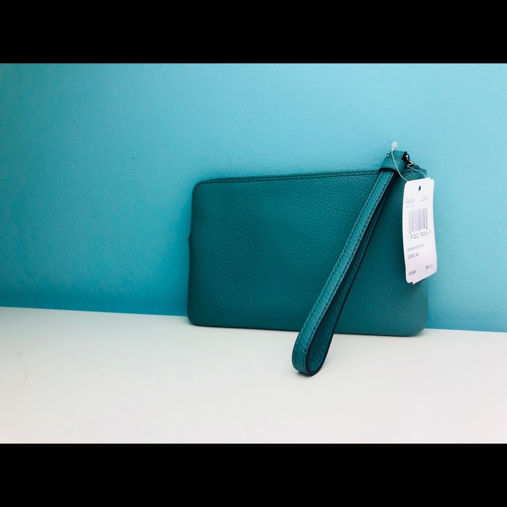 Sold Coach corner zip wristlet ice cream - Picture 3 of 5